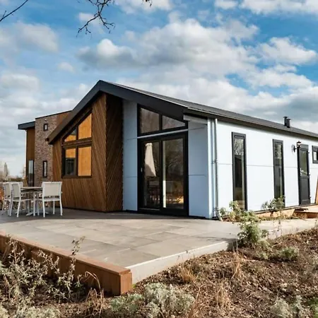 Aan De Maas - Gelderse Lande By Interhome *